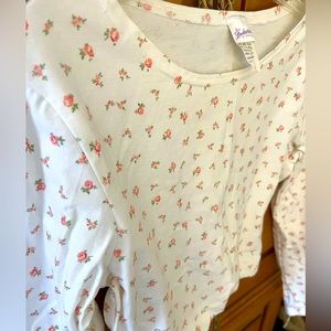 Frederick’s of Hollywood babydoll cropped tee size L